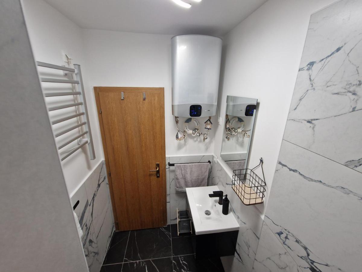 Apartman"Petra" Krk Town Exterior photo