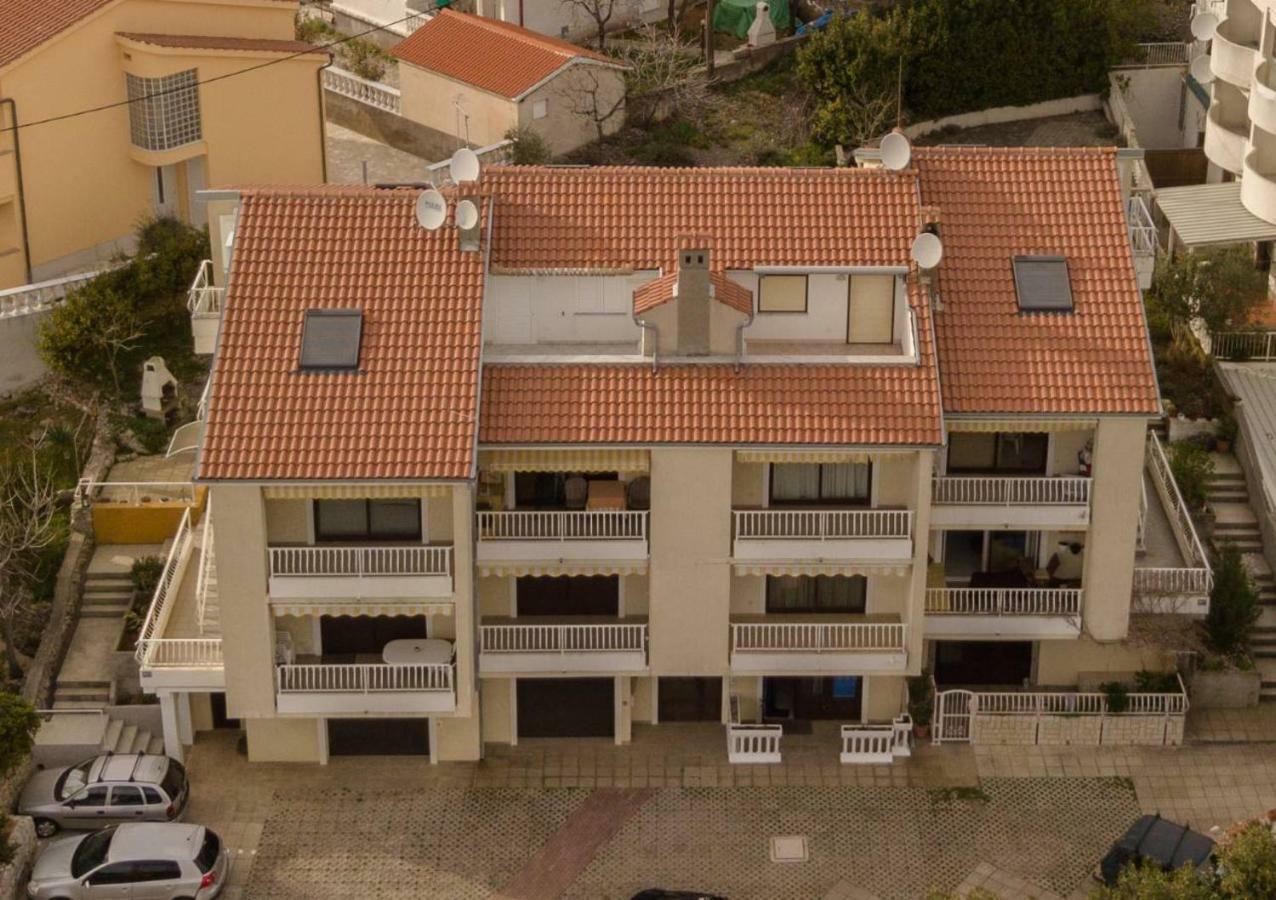 Apartman"Petra" Krk Town Exterior photo