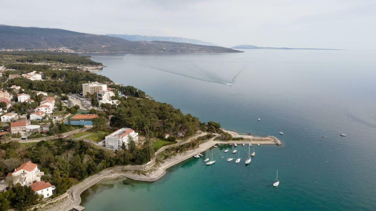 Apartman"Petra" Krk Town Exterior photo